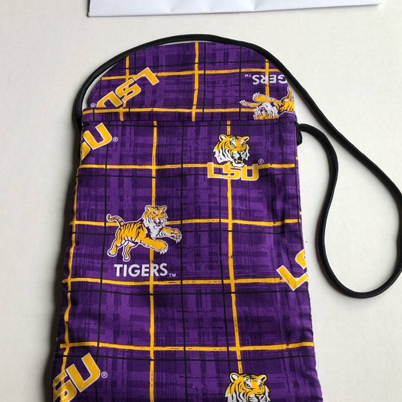 NWT LSU Canvas Purse with Black cord. - Picture 9 of 11